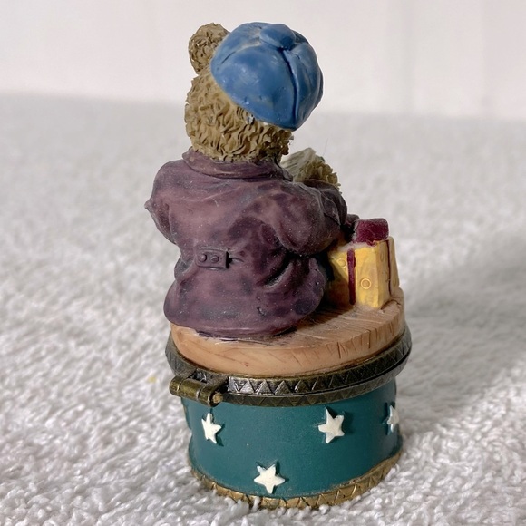 Vintage Charming Teddy Bear with Book Figurine Trinket Box Collectible - Picture 2 of 12